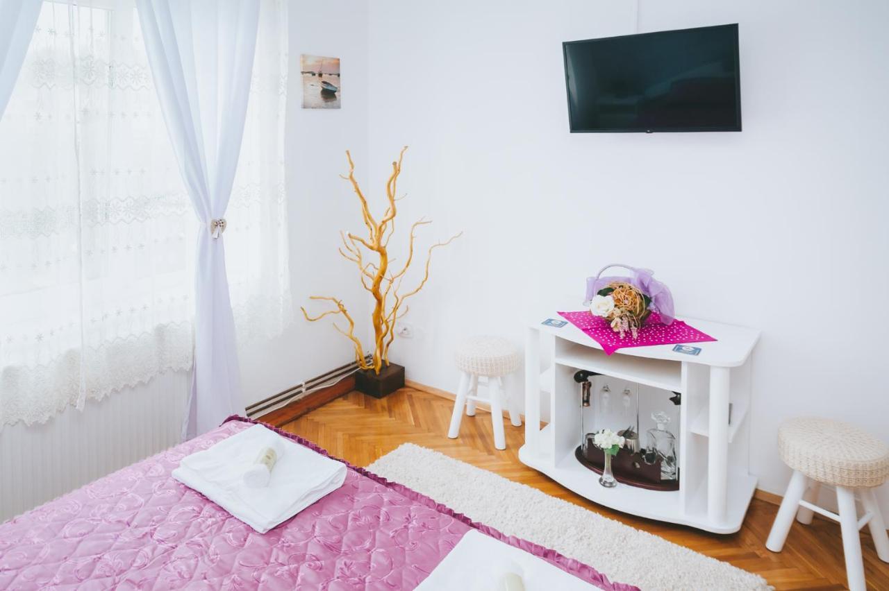 Casa Vinco Vici Hotel Turda Luaran gambar