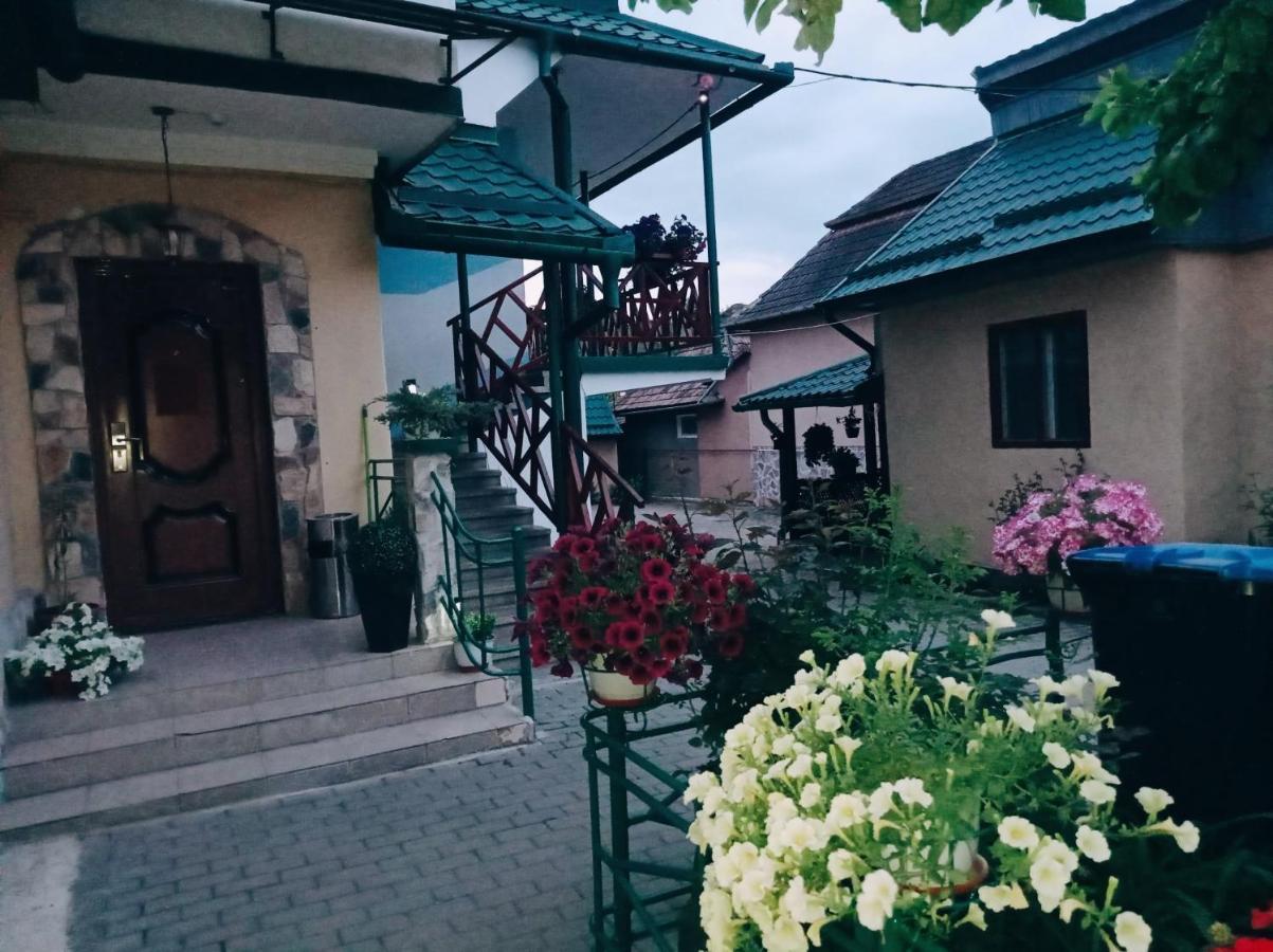 Casa Vinco Vici Hotel Turda Luaran gambar